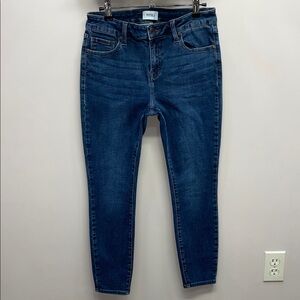 Pistola Style #P6731MTW-MDYP Arielle Mid Rise Ankle Skinny Jeans Moody Wash 28